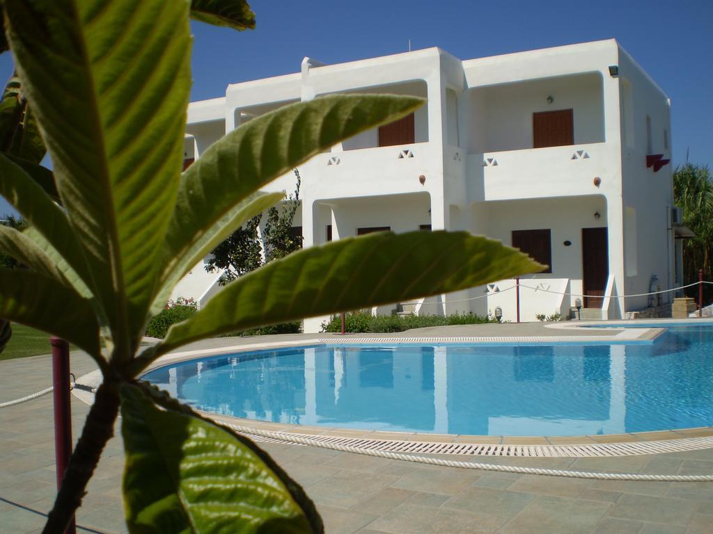 Hotel Angela Skyros Exterior foto