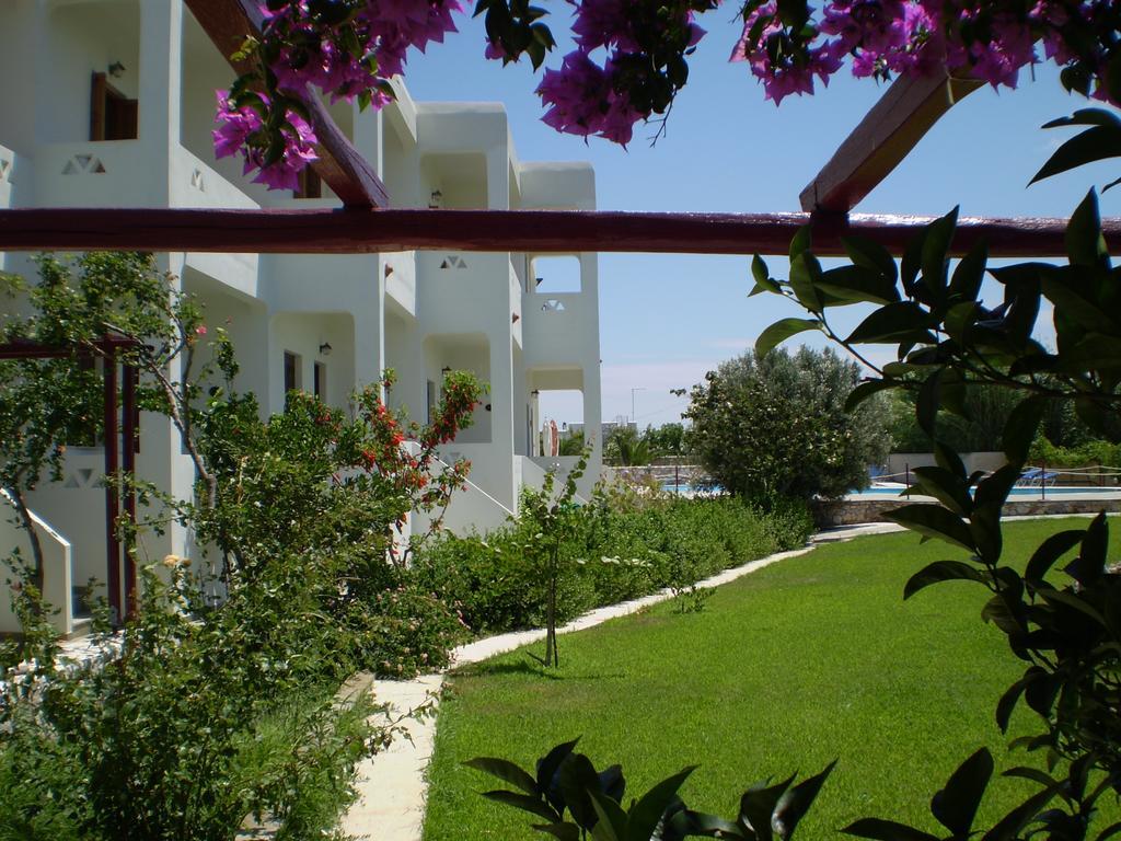 Hotel Angela Skyros Exterior foto