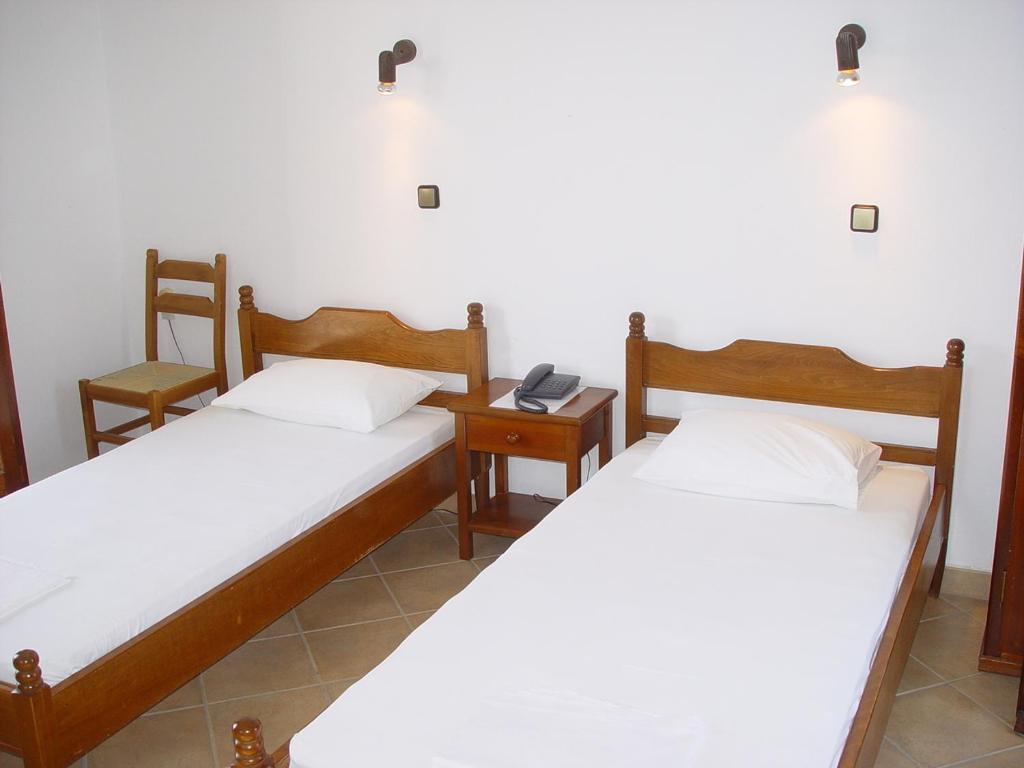 Hotel Angela Skyros Quarto foto