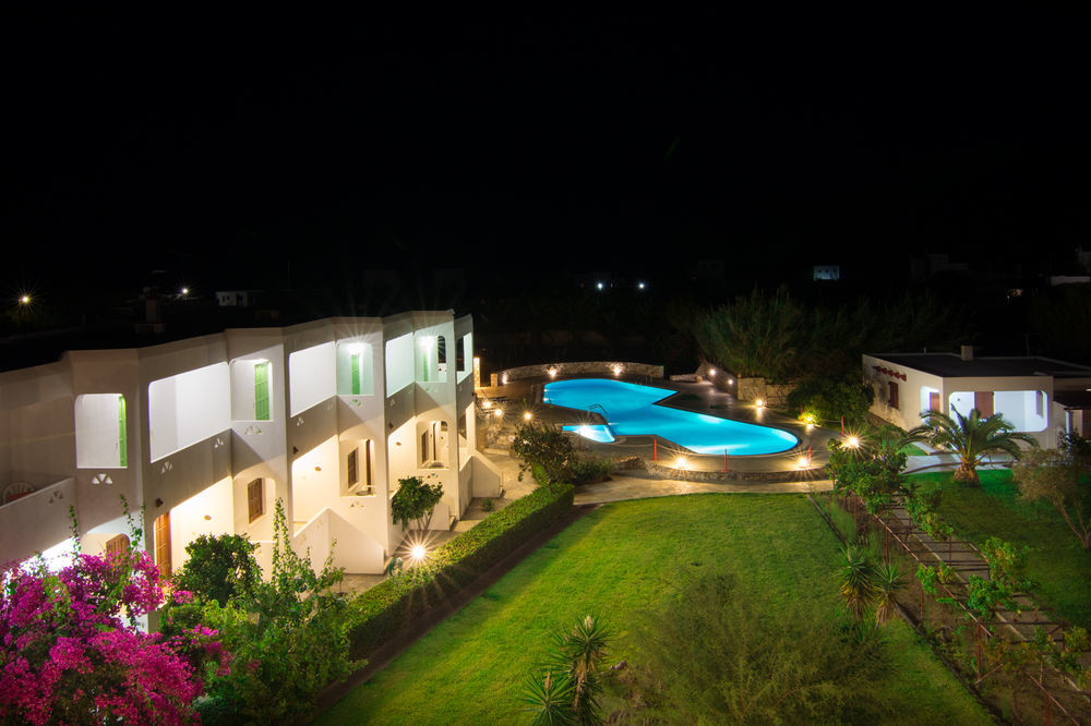 Hotel Angela Skyros Exterior foto